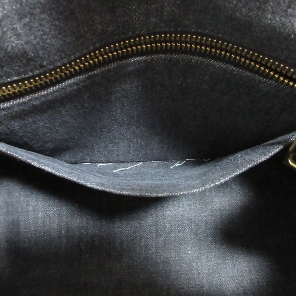 PRADA Black Shoulder Bag - Picture 14 of 16